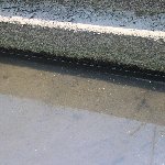 メダカのいる用水路